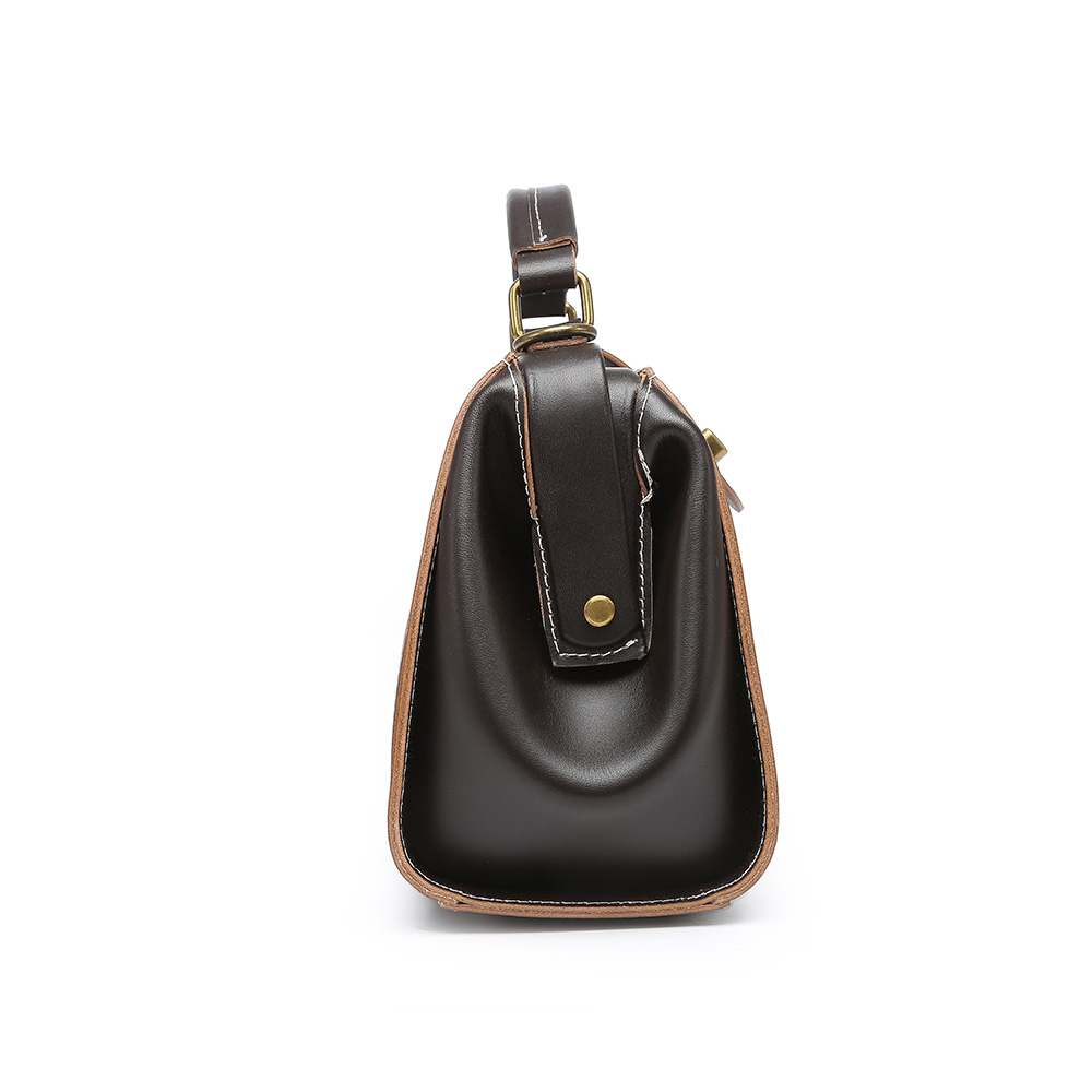 【美品】ヘルツ ミニドクターバッグ Nタイプ レザー 金具 エンボスロゴ チョコ 美品】ヘルツ ミニドクターバッグ Nタイプ レザー 金具 エンボス