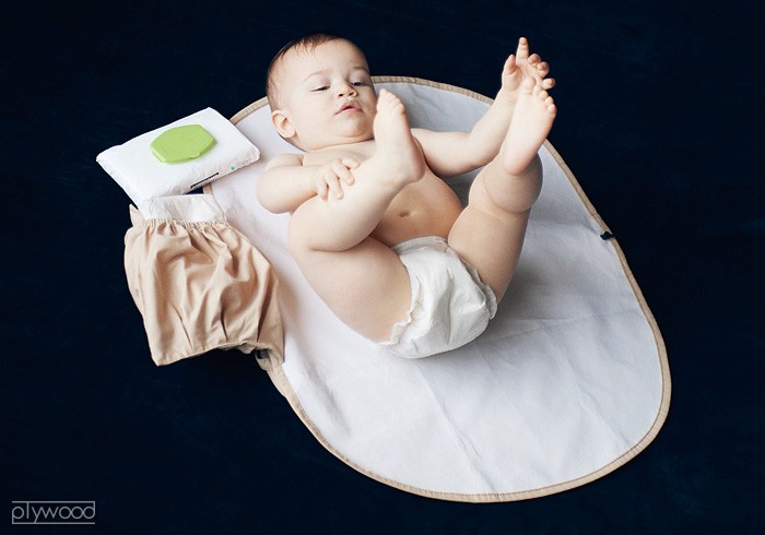 ドッカトット（Burberryおむつ替えシート付き） BRID ネコポスOK BABY オムツ替えシート＆ポーチ : plywood
