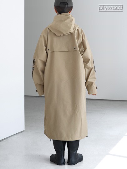 WHITE MOUNTAINEERING（ホワイトマウンテニアリング） レインコート