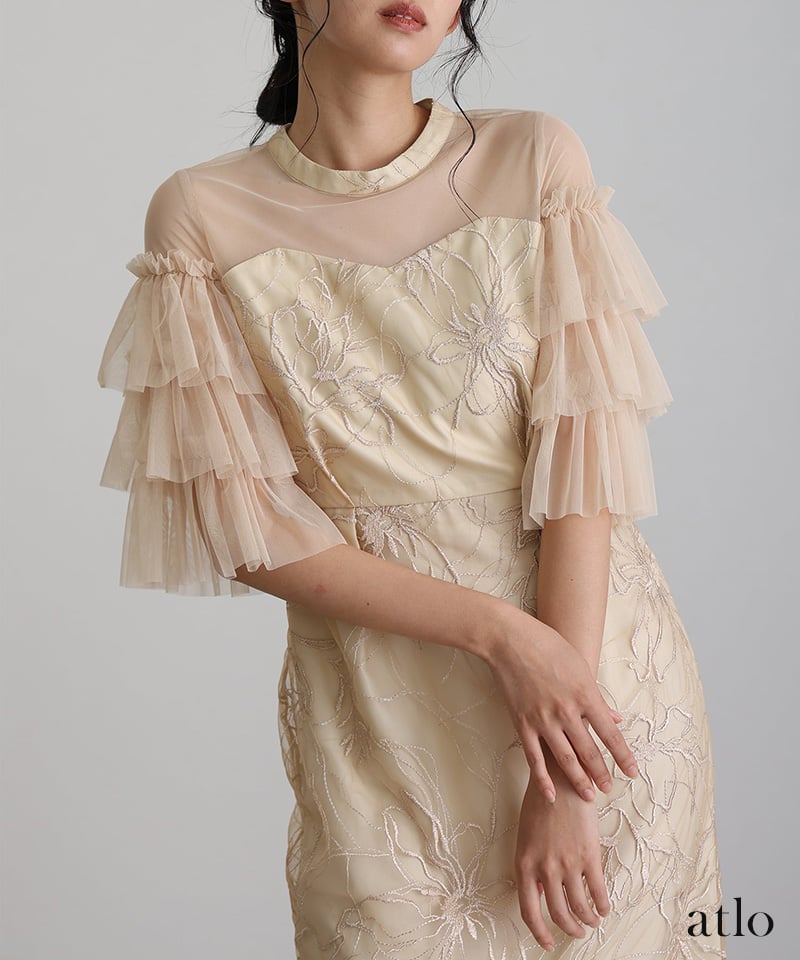 atlo（アトロ） ティアードスリーブ 刺繍 パーティードレス