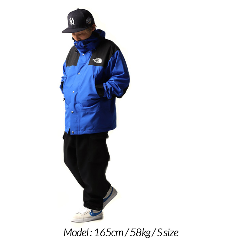 日本未発売 THE NORTH FACE 1990 MOUNTAIN JACKET GTX BLUE × BLACK ザ ノースフェイス ジャケット  ( ゴアテックス NFOA3XEJCZ6 )