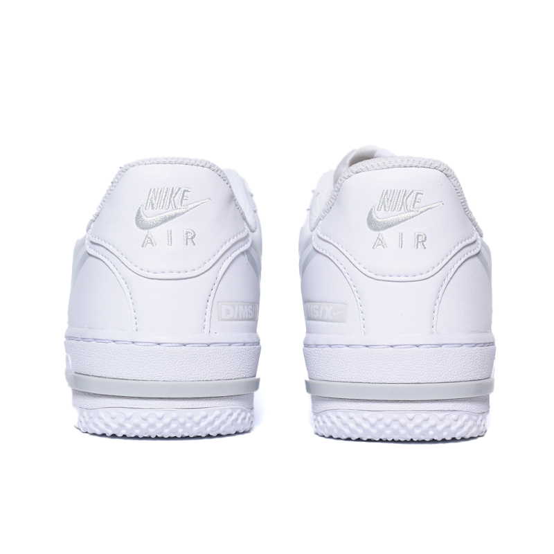 日本未発売 NIKE AIR FORCE 1 REACT 