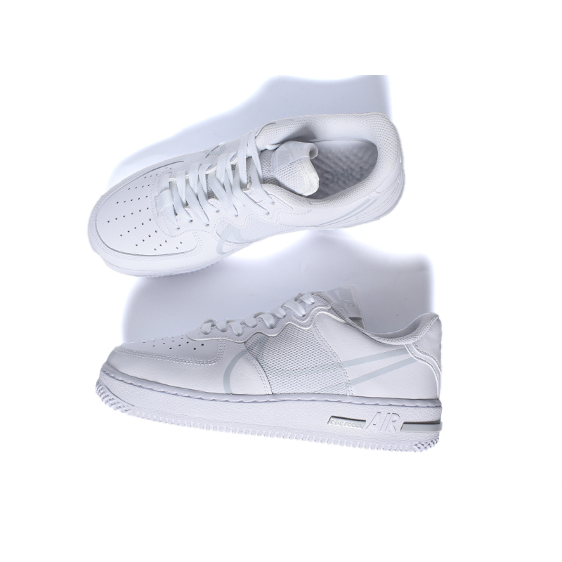 日本未発売 NIKE AIR FORCE 1 REACT 