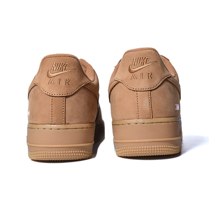 Nike Air Force 1 Supreme ベージュ スエード NIKE AIR FORCE 1 LOW W SP / SUPREME 