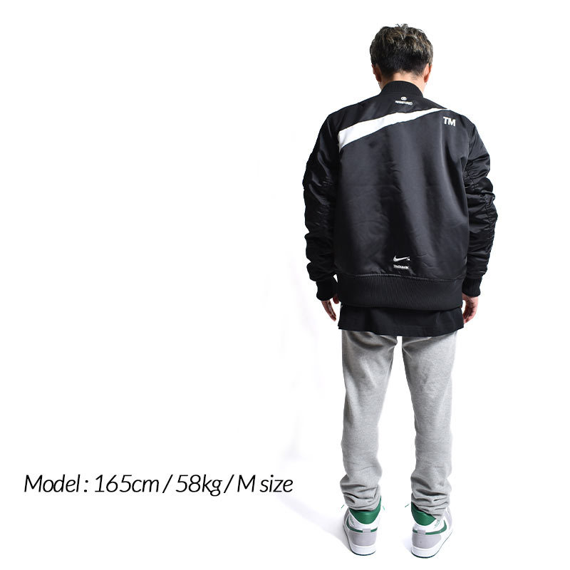 NIKE M NSW SYEFL SWOOSH BOMBER BLACK × WHITE ナイキ ボンバー NIKE M NSW SYEFL SWOOSH BOMBER BLACK × WHITE ナイキ ボンバー
