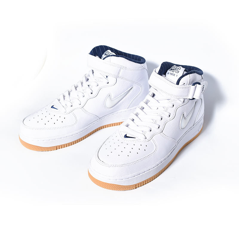 NIKE AIR FORCE 1 MID QS 