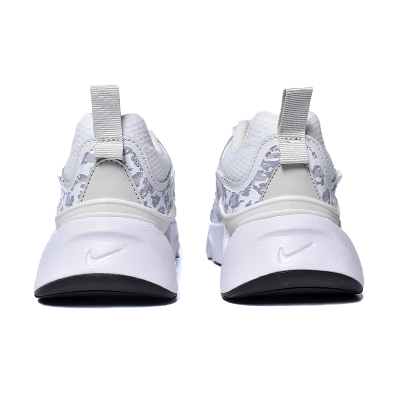 NIKE RYZ 365 2 厚底　25.0 ナイキ　ヒョウ柄　アニマル柄 NIKE RYZ 365 2 厚底 25.0 ナイキ ヒョウ柄 アニマル柄 - メルカリ