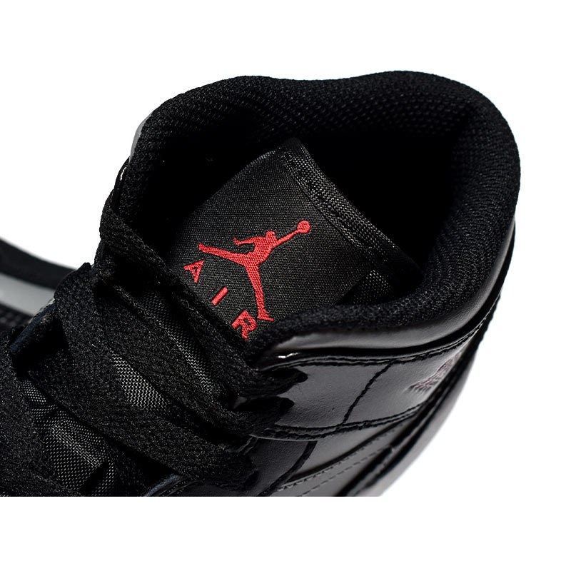 Nike Air Jordan 1 Mid Se Gs Shadow ナイキ エアジョーダン ミッド スニーカー シャドー シャドウ レディース ウィメンズ 096 3567 Precious Place 通販 Yahoo ショッピング