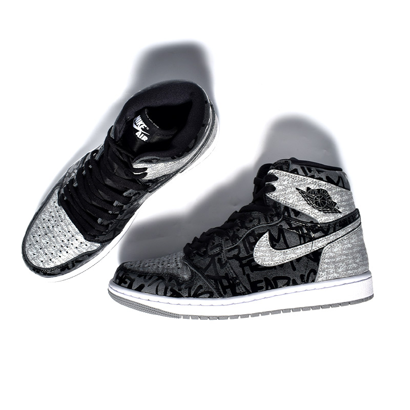 NIKE AIR JORDAN 1 RETRO HIGH OG 