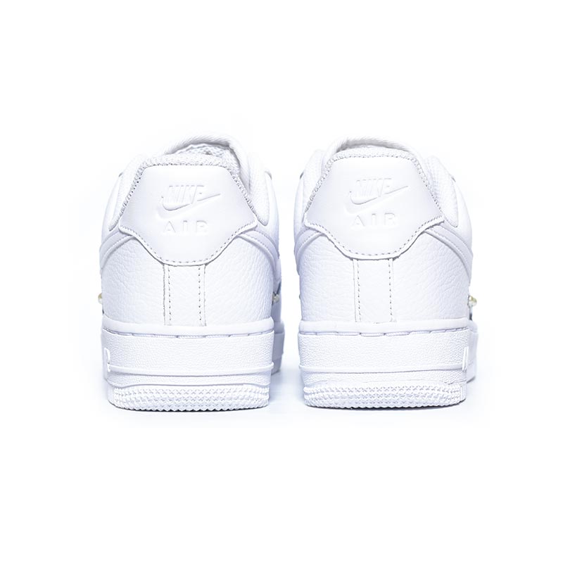 ★ナイキ★ Nike WMN Air Force 1 Low ‘07 SE Pearl 超かわいい ☆ナイキ☆ Nike WMN Air Force 1 Low '07 SE Pearl 超かわいい