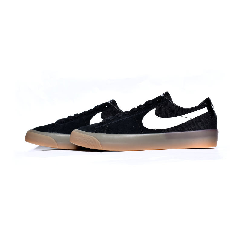 NIKE SB ZOOM BLAZER LOW PRO GT 