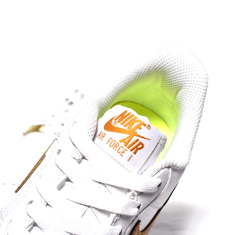 NIKE W AIR FORCE 1 LOW “Next Nature” WHITE × BROWN ナイキ