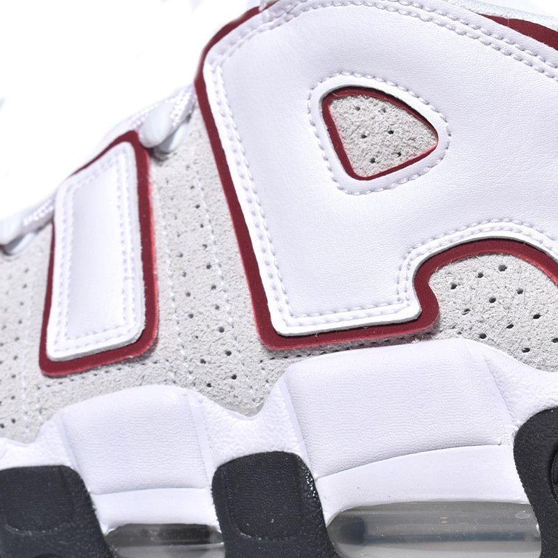 日本未発売 NIKE AIR MORE UPTEMPO '96 “Vintage Bulls