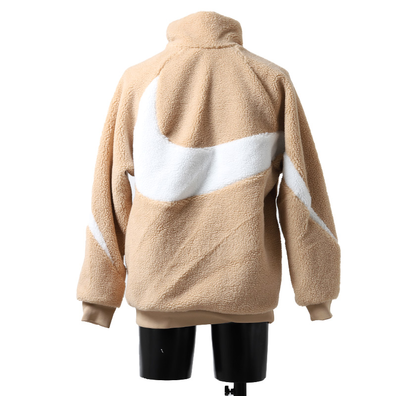 Nike ベージュ スタジャン 値下げしました‼️ NIKE BIG SWOOSH BOA JACKET BEIGE × WHITE ナイキ ビッグ