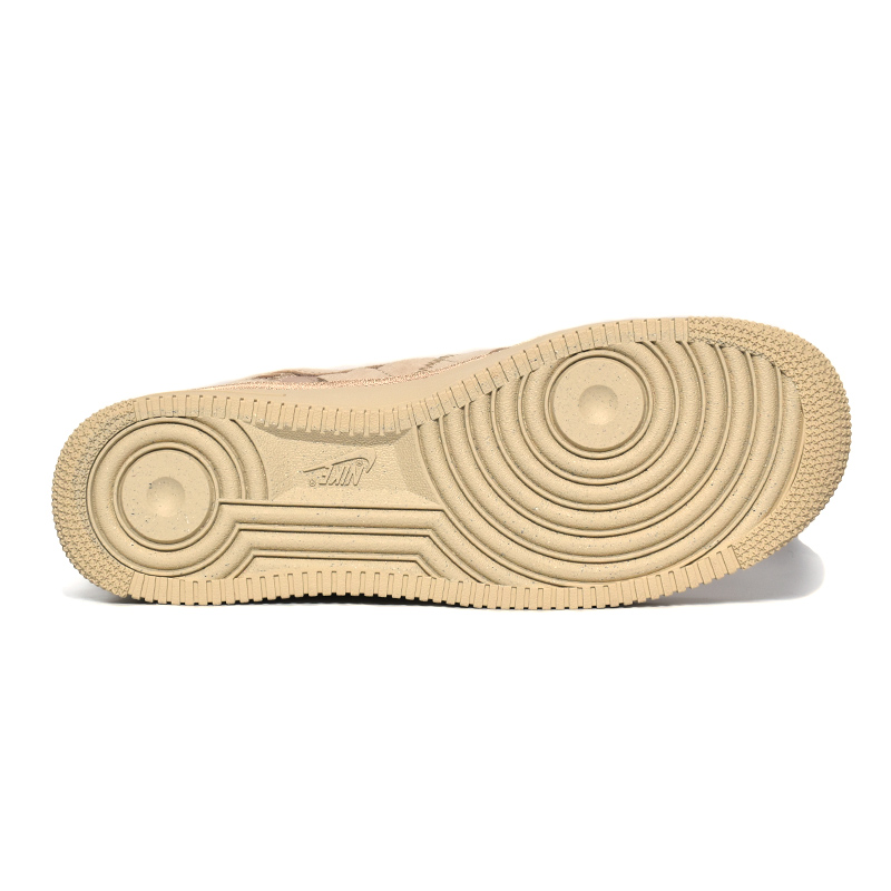Nike Air Force 1 ベージュ ハイカット ビリーアイリッシュ NIKE Billie Eilish × AIR FORCE 1 SP 