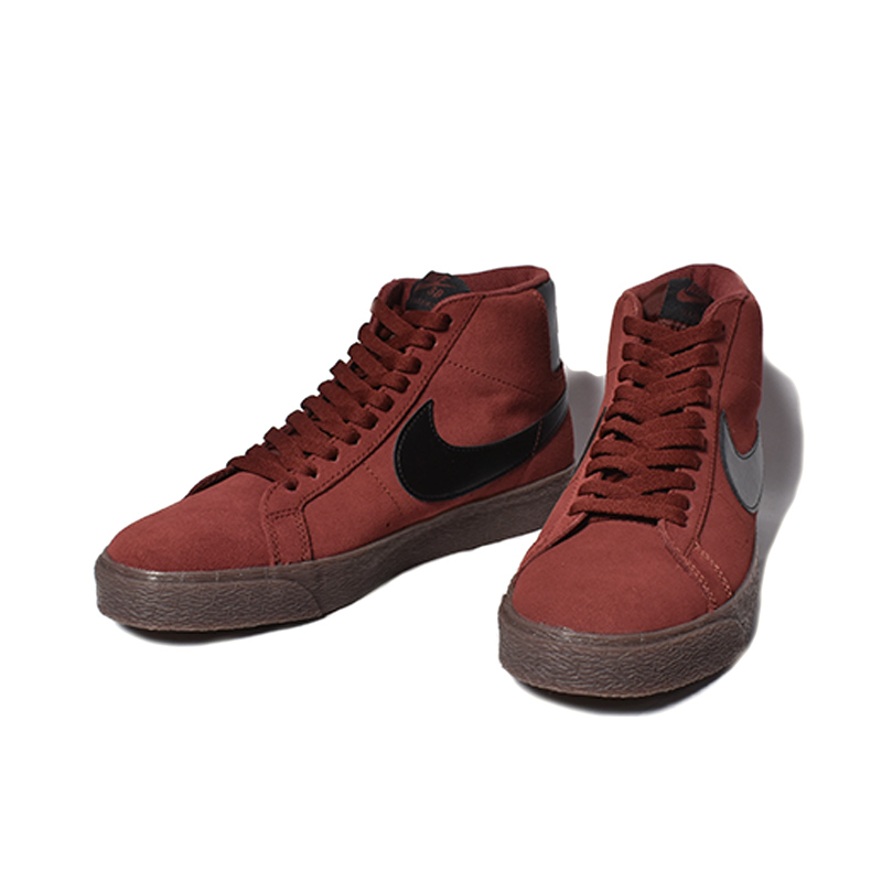 日本未発売 NIKE SB ZOOM BLAZER MID 