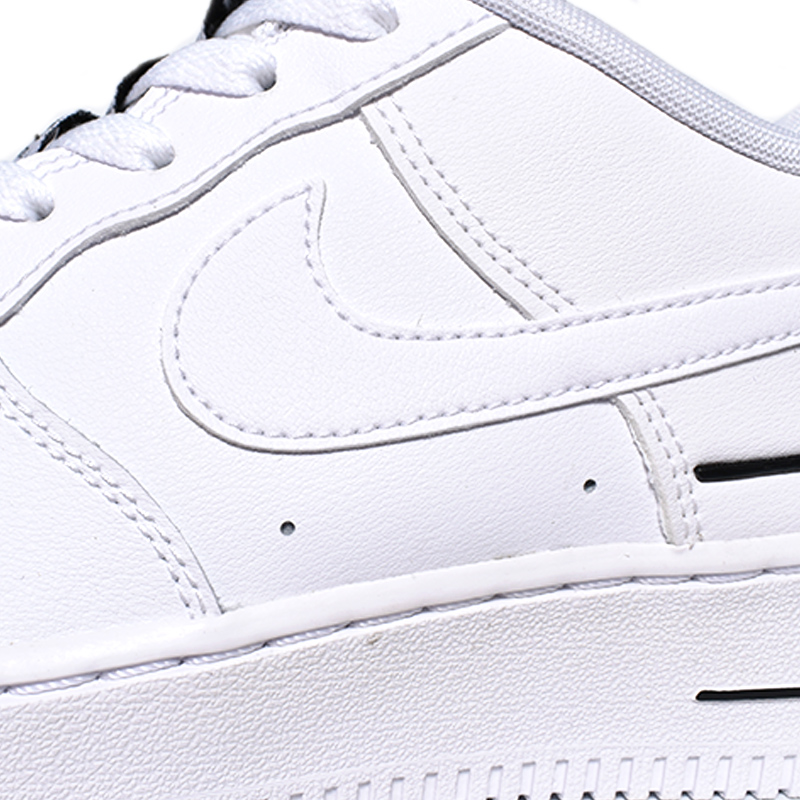 日本未発売 NIKE AIR FORCE 1 '07 LV8 3 GS 