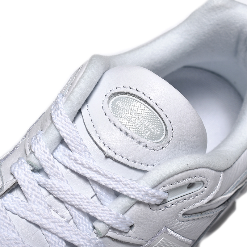 New Balance NEW BALANCE ML2002RI 