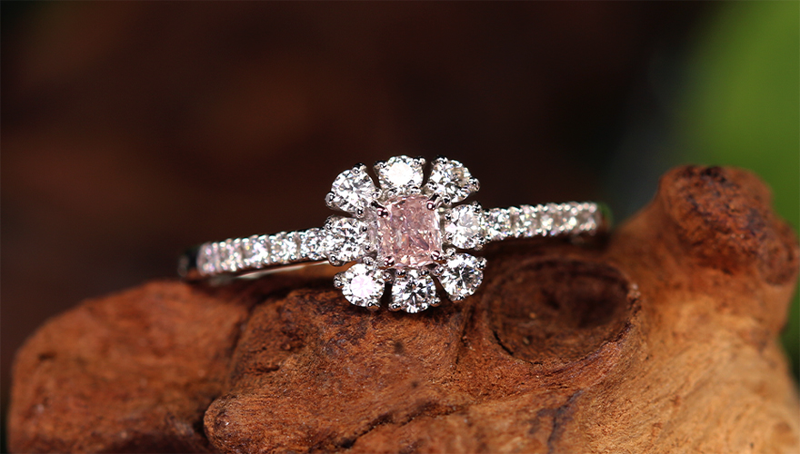 ピンクダイヤモンド 0.122ct/FOP/I1 ハートアンドキューピッド 