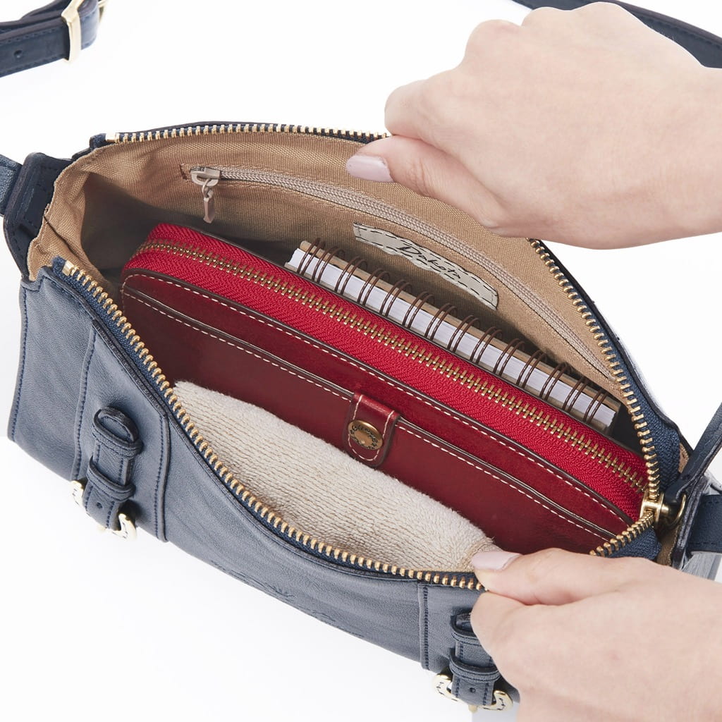 美品⭐️Dakota ショルダーバッグ Dakota（ダコタ） 公式 【公式WEBSHOP限定品】Dakota ショルダーバッグ