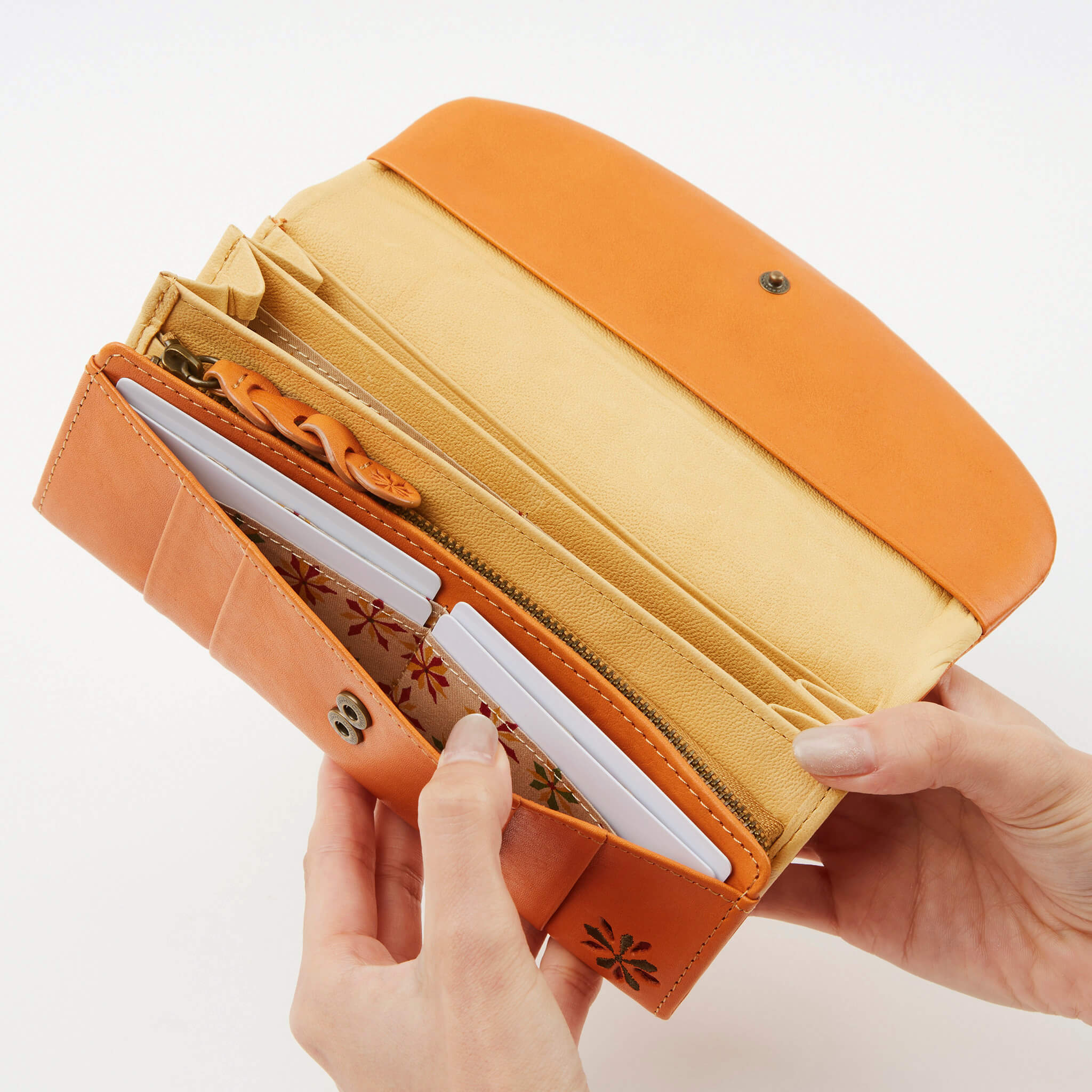 Sybilla シビラ レディース 長財布 ラーナ 5471172 : PRINCESSBAG