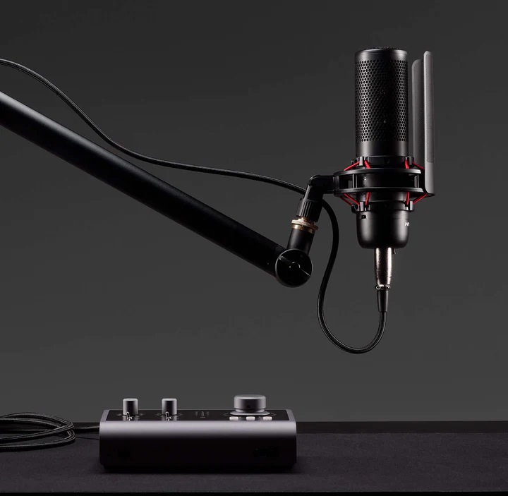 HyperX XLR ケーブル 3.1m 高耐久性 ケーブルタグ付き 6Z2B9AA HyperX XLR ケーブル 3.1m 高耐久性 ケーブルタグ付き 6Z2B9AA