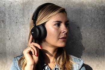 在庫限り）JAYS Bluetoothワイヤレスヘッドホン q-Seven Wireless