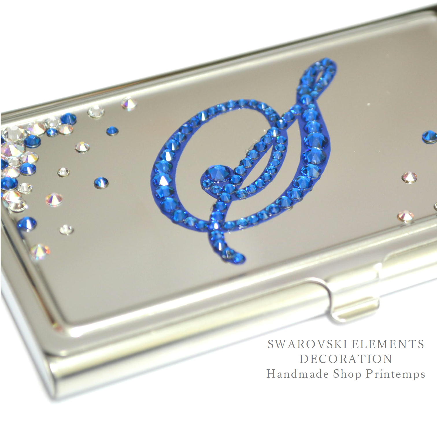 新品✨SWAROVSKI スワロフスキー  カードケース  名刺入れ　ホワイト SWAROVSKI カードケース イニシャル入れ ホワイトミックスベース