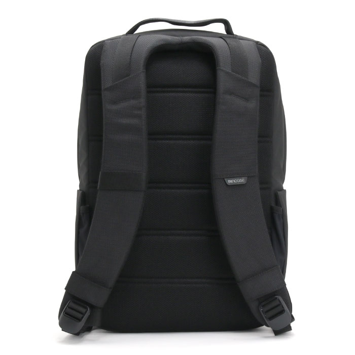 Incase ビジネスバッグ ブラック シンプルデザイン incase（インケース） ビジネスリュック リュックサック バックパック