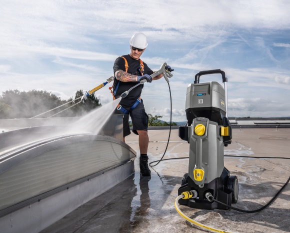 ケルヒャー（KARCHER） コードレス バッテリー式冷水高圧洗浄機 HD4