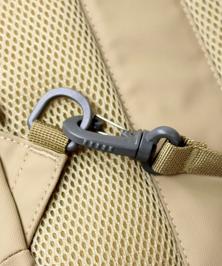 ELLIKER EYAM 5L エリカー エヤム 軽量デイパック 小型リュック コンパクトバックパック 通勤・旅行用