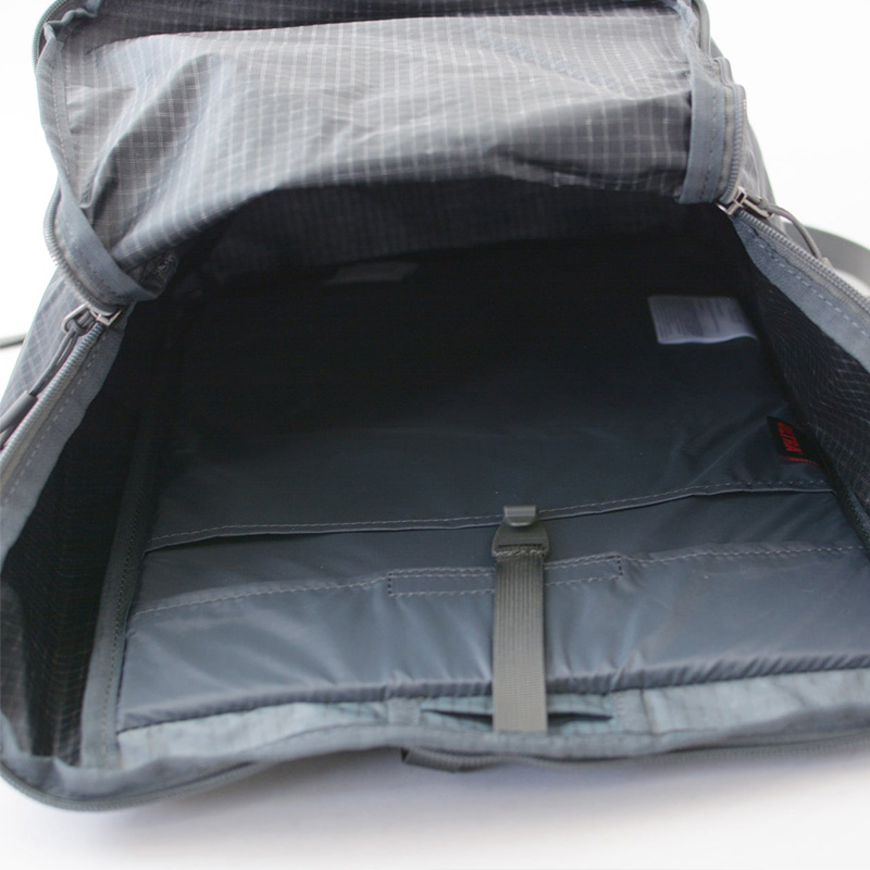 UNISEX M ゴーライト 24 パック 24 Pack 19L バックパック デイパック ブランド消滅 入手困難 GOLITE PA5111 ブ 楽天市場】【Unisex OneSize ブルー系】 Golite ( ゴーライト