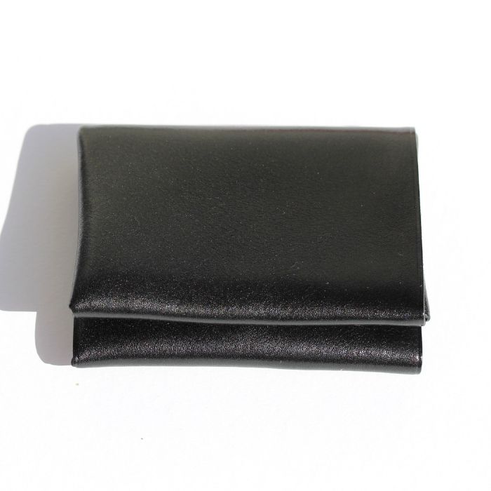 koo　ミドルウォレット　ブラック　姫路レザー　オイルレザー　二つ折り財布 牛革 ミドルウォレット ブラック 姫路レザー オイルレザー 二つ折り