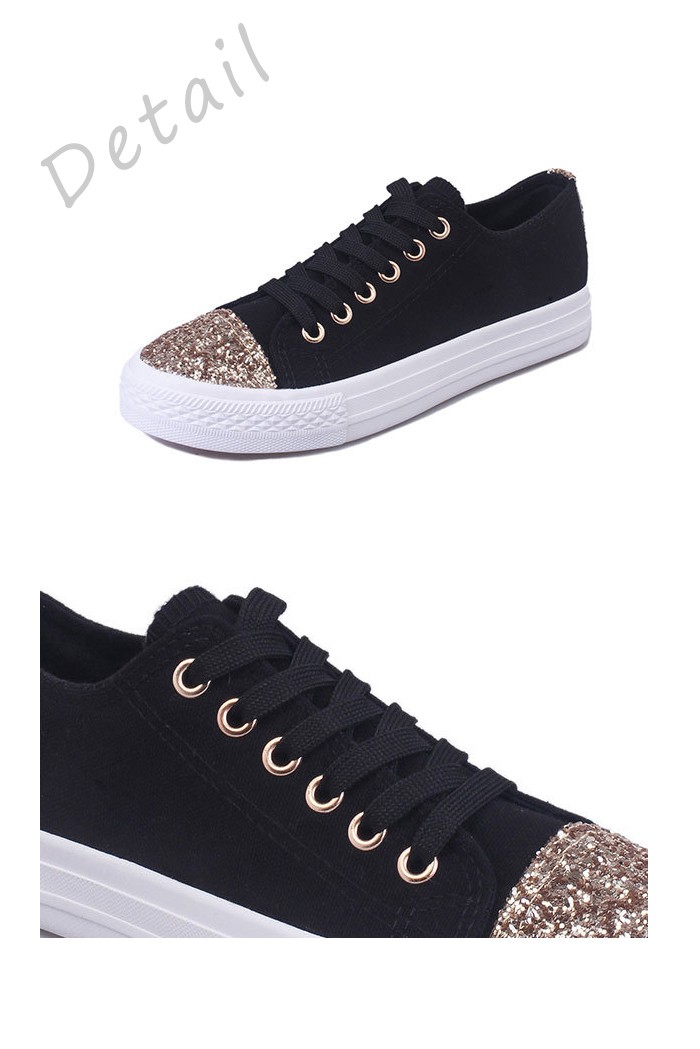 シャイニーローカットスニーカー