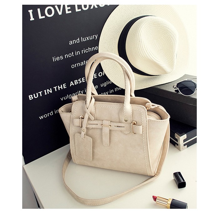 ショルダーバッグ