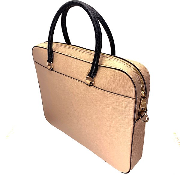 【未使用に近い】コーチ 2way ローグ ビジネスバッグ レザー 大容量 黄 未使用に近い】コーチ 2way ローグ ビジネスバッグ レザー 大容量 黄