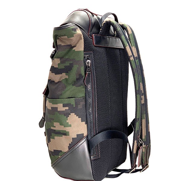 美品 コーチ coach グラハム リュック デイパック バッグパック カモフラ COACH（コーチ） リュックサック バッグ メンズ 迷彩柄 カモフラージュ