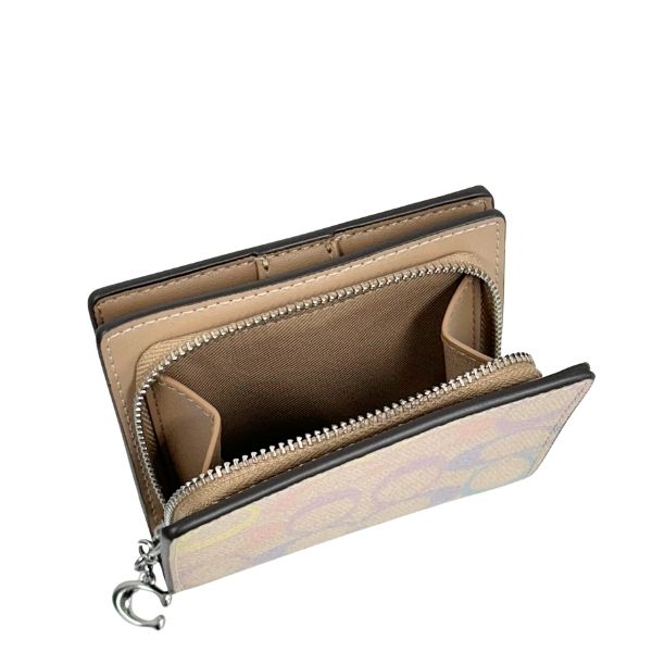 COACH（コーチ） 国内発送 財布 レディース 折り財布 レインボー