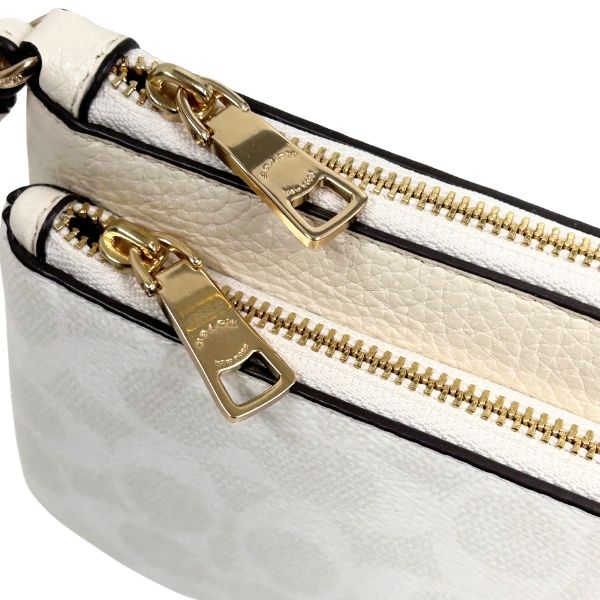 COACH（コーチ） 国内発送 財布 レディース ポーチ シグネチャー