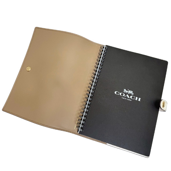 COACH コーチ リングノート付きシグネチャー柄ノートカバー 人気の【白】 COACH（コーチ） 国内発送 ノート レディース メンズ シグネチャー