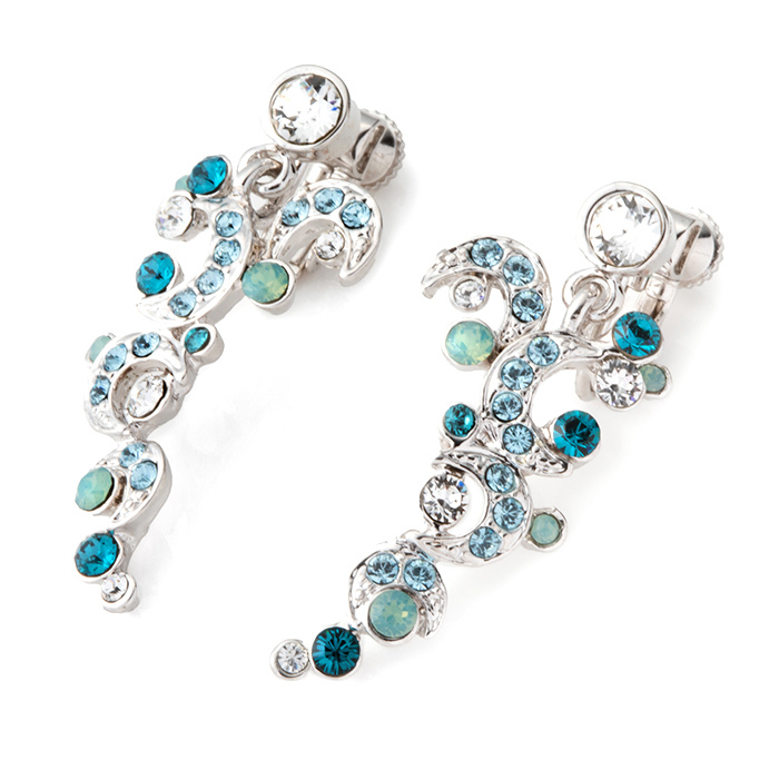 内から出る輝き　　イヤリング価格となっております イヤリング ピアス お揃い クリスタルガラス ムーン 透明感 揺れる