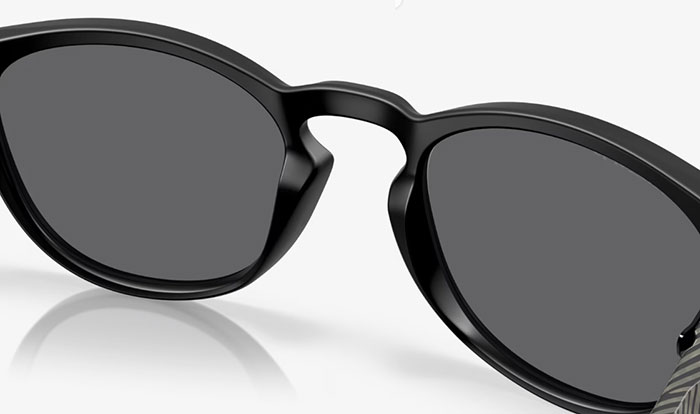 OAKLEYラッチ サングラス OO926-5653 OAKLEYサングラス ラッチ OO9265-6253 ブラック グリーン プリズム