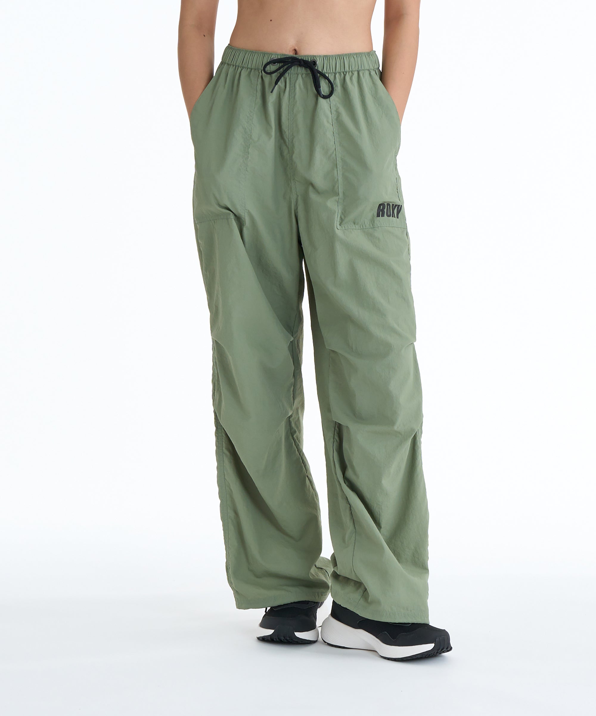 ROXY（ロキシー） （1日-31日はボーナスストア+4%）OUTLET FITNESS
