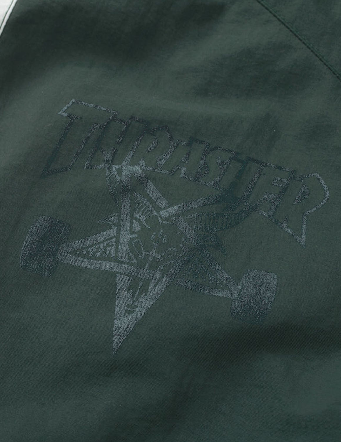 大きいサイズ ボトムス パンツ メンズ  THRASHER ナイロン 裏メッシュ プリント 裾口ゴム 刺繍 再帰反射テープ 3L 4L 5L 6L カジュアル 緑 紫 黒 春 秋 冬 | THRASHER | 07