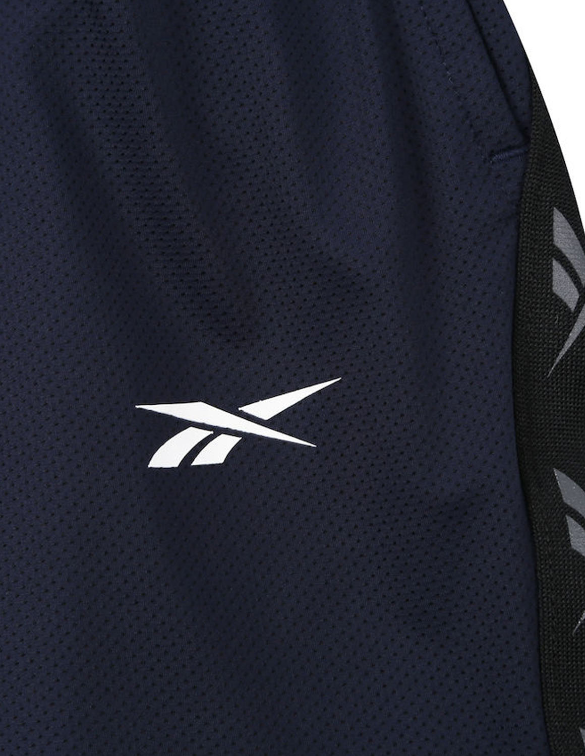 大きいサイズ ハーフパンツ メンズ ラインテープ Reebok(リーボック) 吸水速乾 接触冷感 UVカット ストレッチ デオドラントテープ 前閉じ メッシュ カジュアル | Reebok | 06