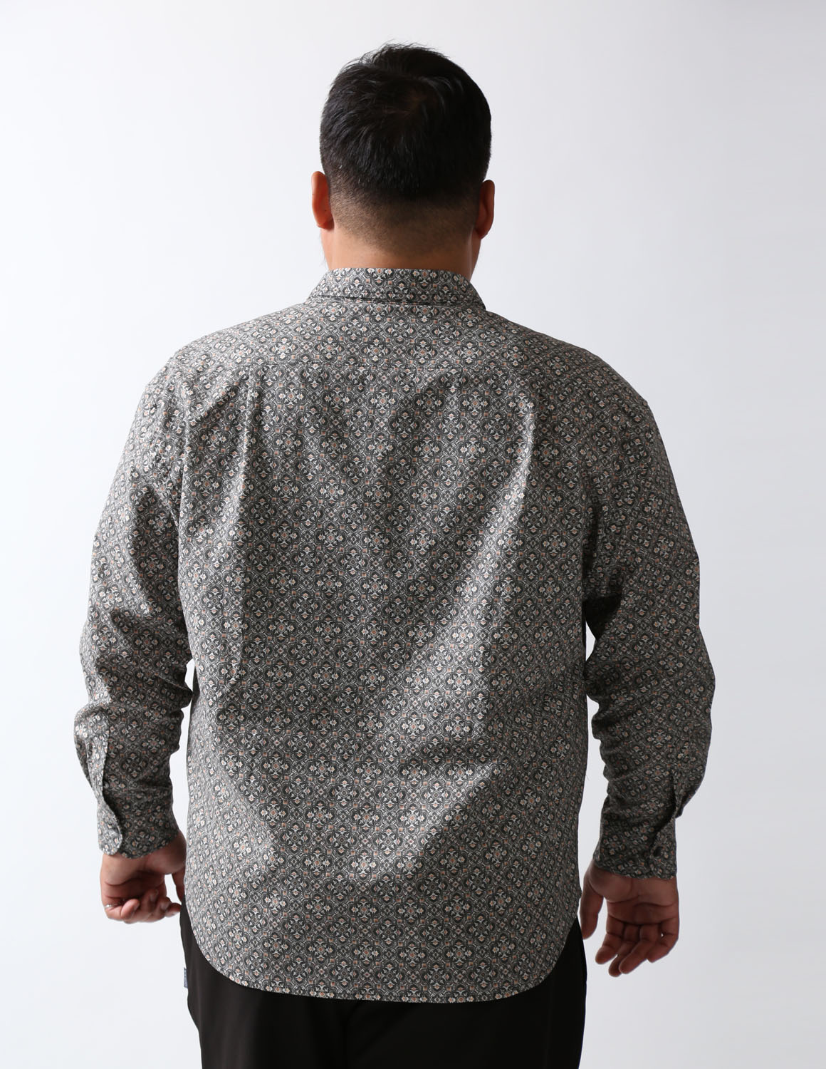 大きいサイズ 長袖シャツ カジュアルシャツ メンズ  QZILLA 白鯨 Retrogram 幾何学パターン 2L 3L 4L 5L カジュアル 春 秋 冬 2025AW |  | 17