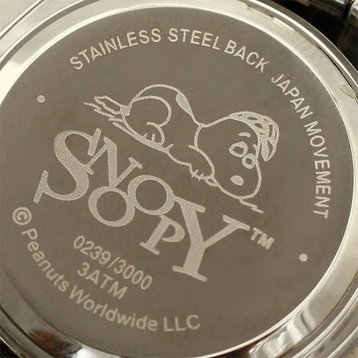 世界限定 スヌーピー 腕時計 チャーミングアイ PEANUTS SNOOPY