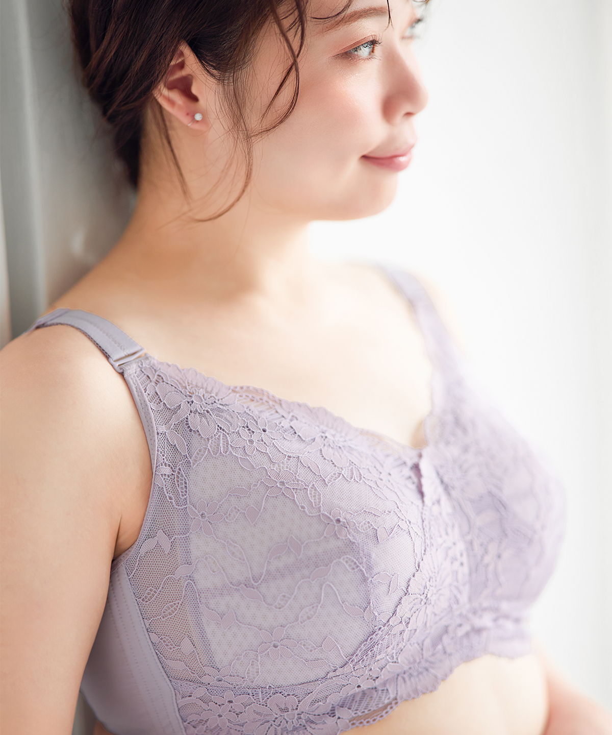 【半額】ブラジャー ノンワイヤーブラ ナイトブラ 昼夜兼用 胸を小さく見せるブラ クラッシィワイヤレスブラ ボタニカルレース ラディアンヌ |  | 12