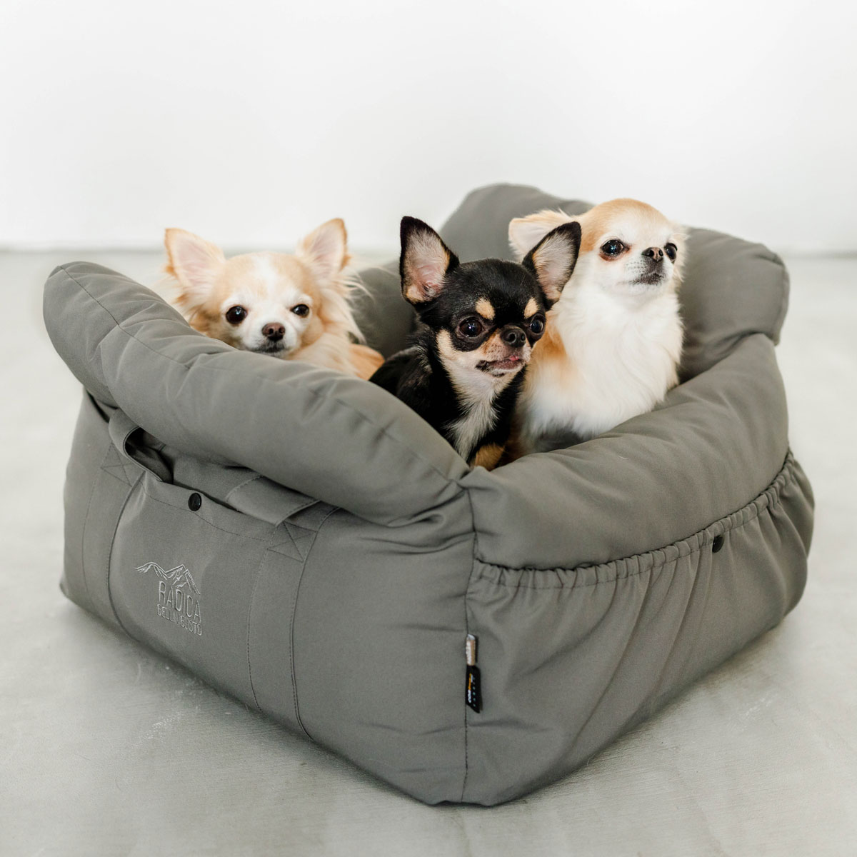 【ご愛顧SALE】新色追加 犬 ベッド コーデュラ ドライブベッドキャリー L (飛び出し防止フック2本) 〜10Kg迄 | RADICA | 04