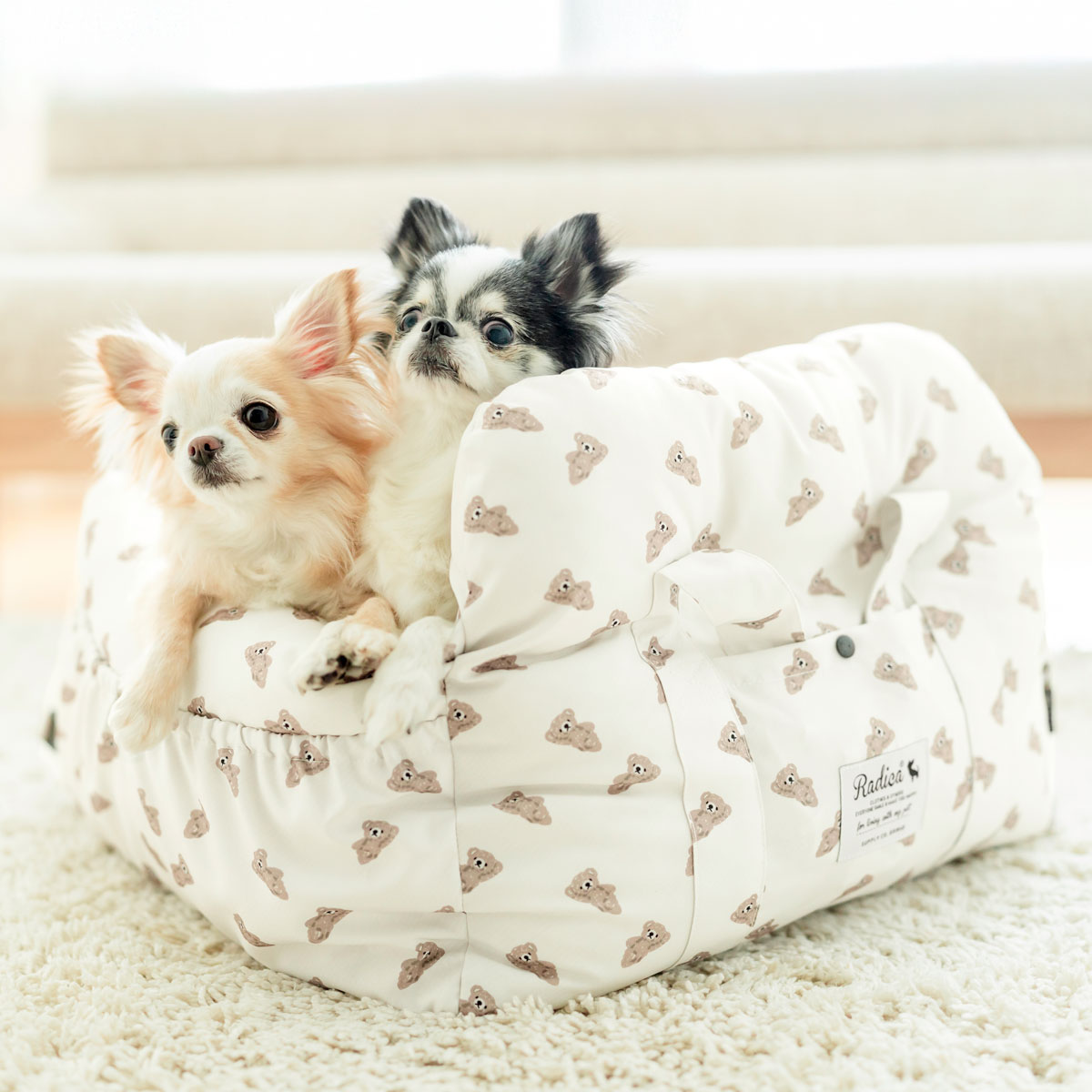RADICA（ラディカ） 爆買 【ご愛顧価格600円オフ】新色追加 犬 ベッド